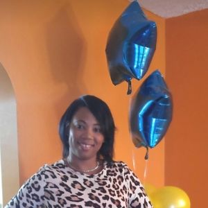 Meet your Posher, Chadeen